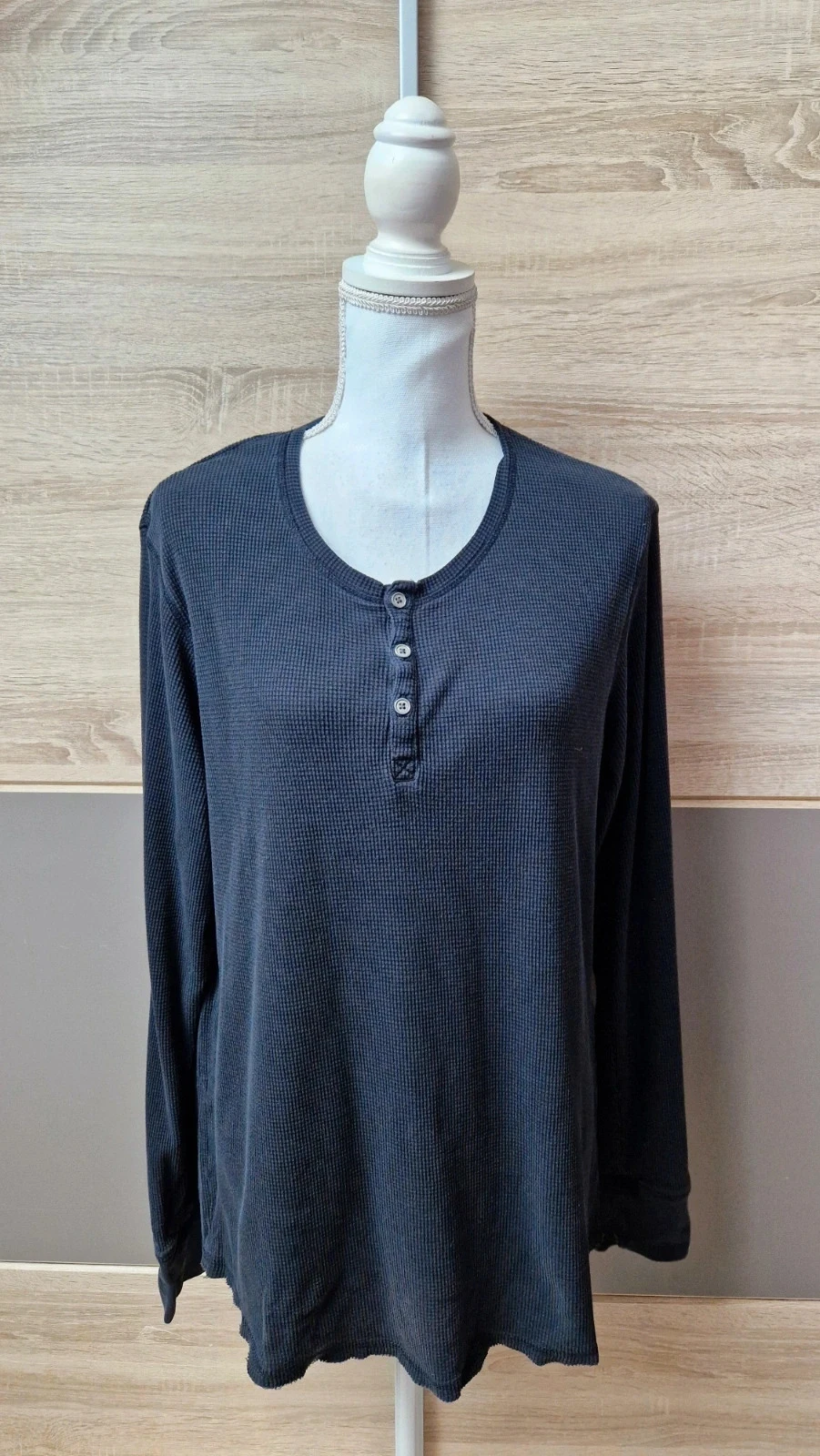 Pull noir